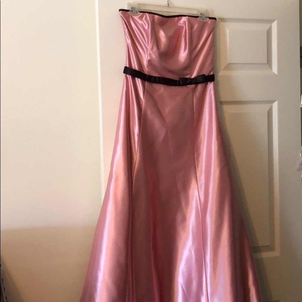 Pink formal/prom dress